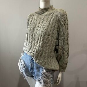 Vintage 90s Cable Knit Cozy Chunky Mock Neck Pullover Sweater
